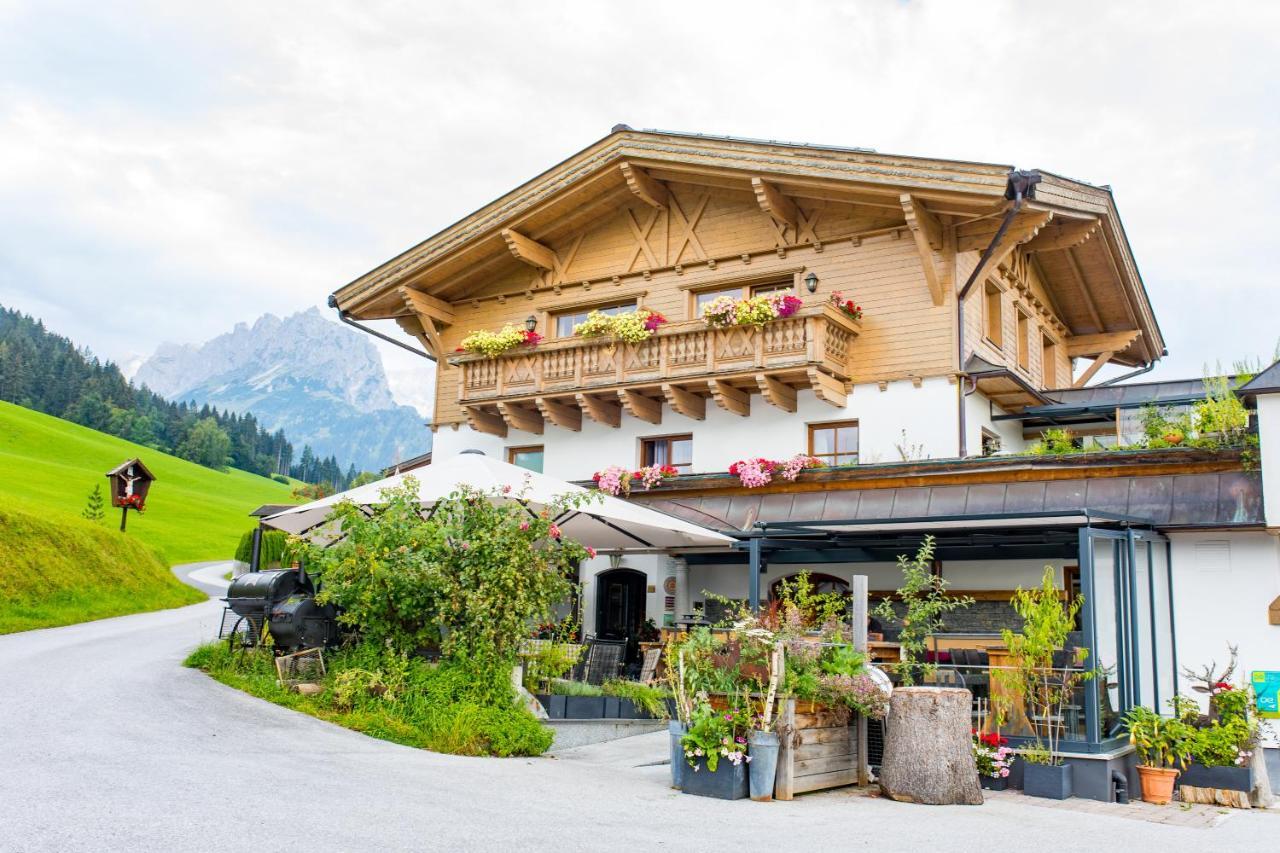 Hotel Und Alpen Apartments Mit Sauna - Buerglhoeh Bischofshofen Exterior foto