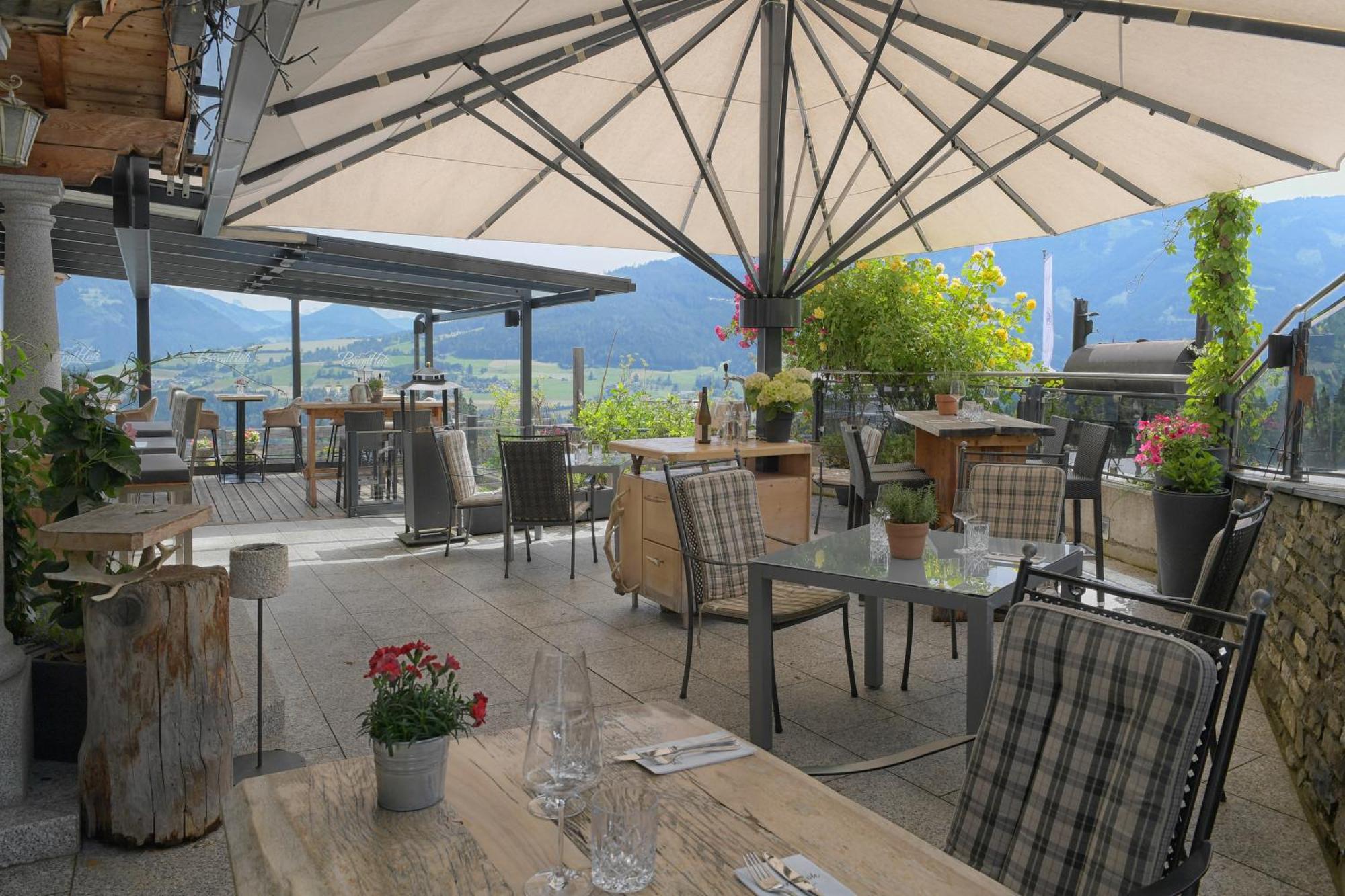Hotel Und Alpen Apartments Mit Sauna - Buerglhoeh Bischofshofen Exterior foto